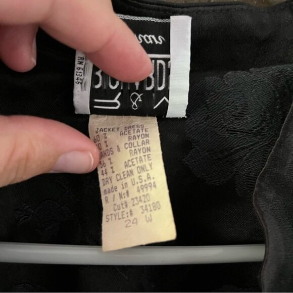 Black Long Length Chinese Style Button Down Embroidered Coat with Pants, 24W - Picture 4 of 12